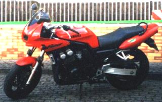 Yamaha Fazer 600 ccm (95 PS)